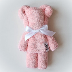 Medvídek z ručníku - lososový